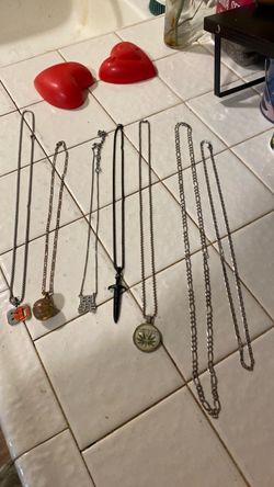 Mixed Necklace Lot – 6 Pieces