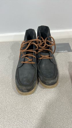 Dark Grey Leather Lace-Up Chukka Boots