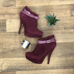 NWOB Burgundy Suede Booties