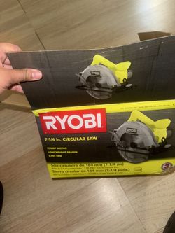 RYOBI 7-1/4 in. CIRCULAR SAW