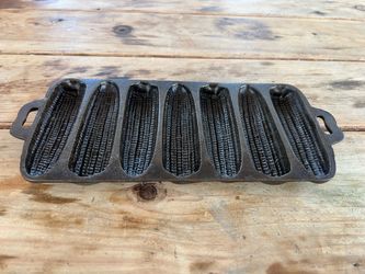 Vtg Cast Iron Cornbread Pan