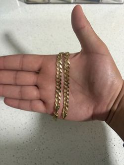 14kt gold cuban bracelet