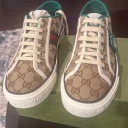 Gucci Tennis Shoes 1977 Size 9