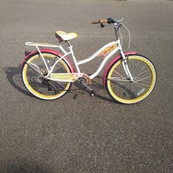 26" Huffy 7 Speed Girls Bike