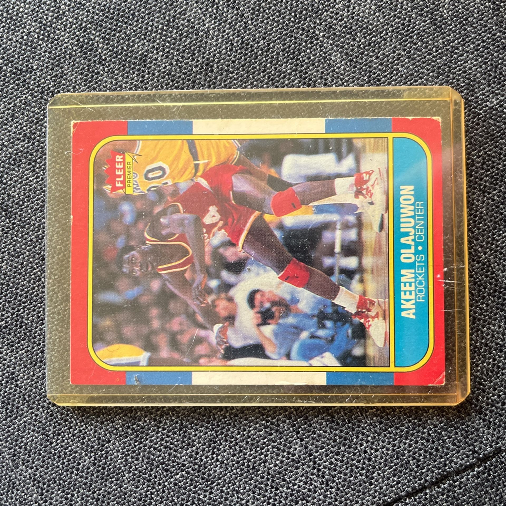 Akeem Olajuwon Fleer 1986 Card