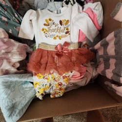 TONS of Baby Girl Clothes 