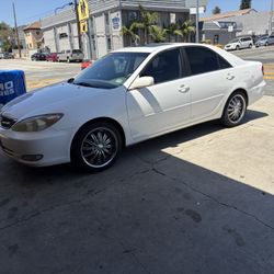 2004 Toyota Camry