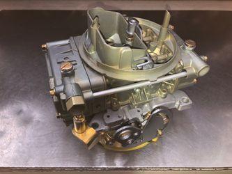 Holley 660 center squirter 4-barrel carburetor