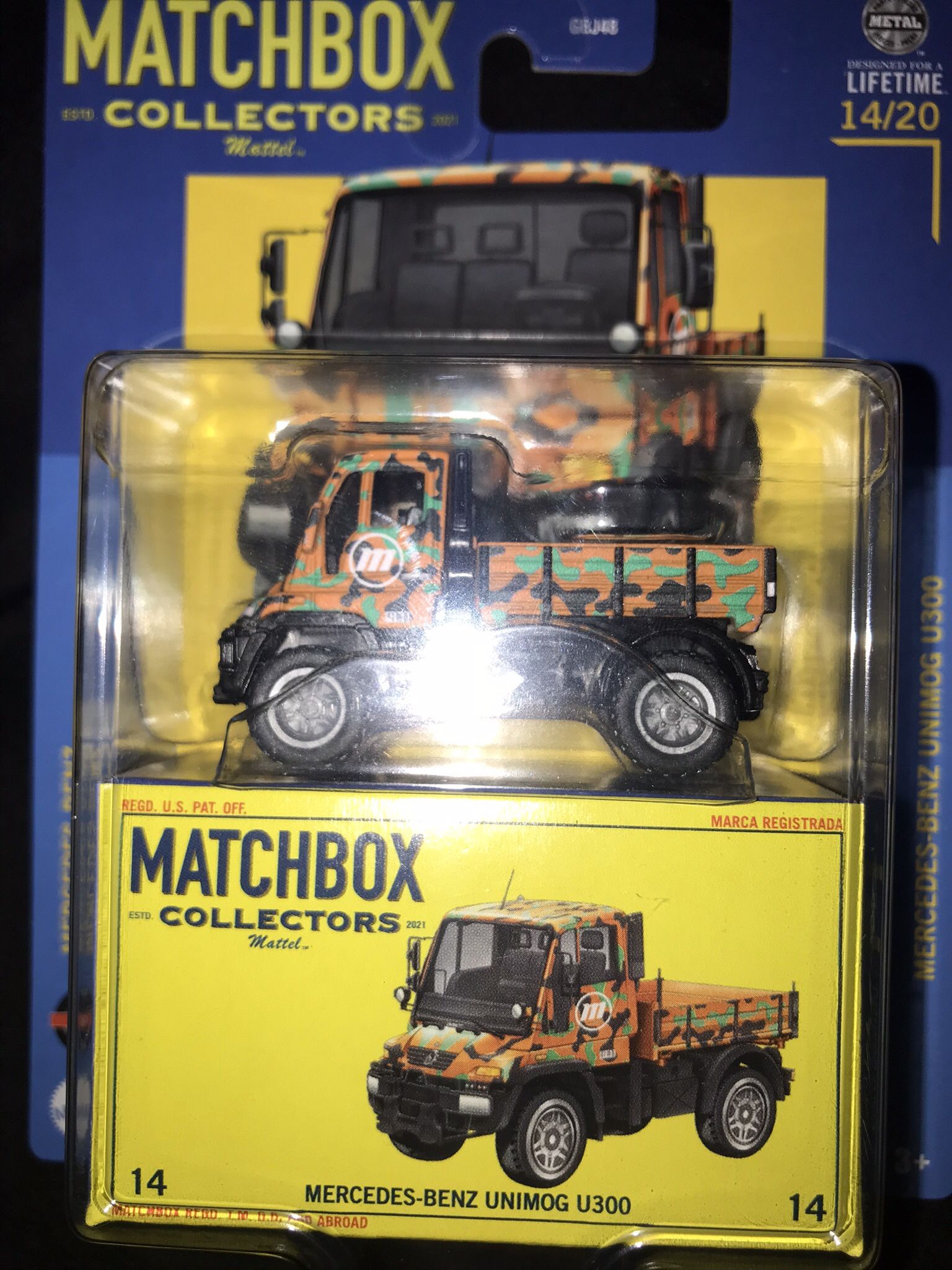 2 Super Chase Matchbox U Mog Mercedes Trucks
