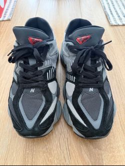New Balances 9060 Men Size 10