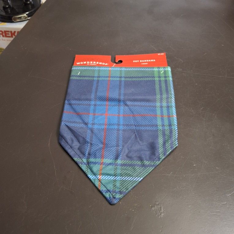 Wondershop Holiday Pet Bandana In Blue Tartan Plaid, New With Tags