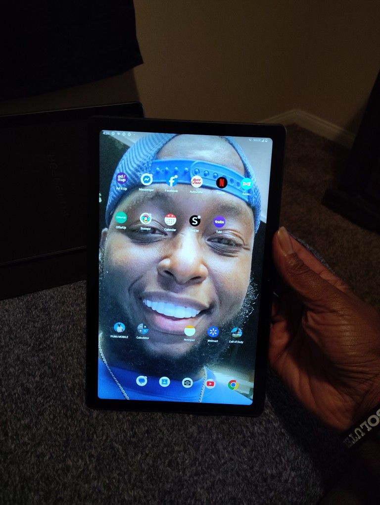 REVVL Tab 5G