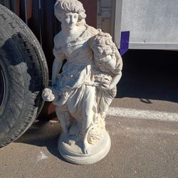 Edwarian Goddess Statue