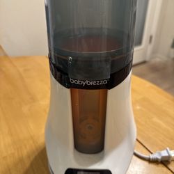 Baby Brezza Bottle Warmer – Fast & Easy Heating