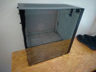 Mid-Range Gaming PC