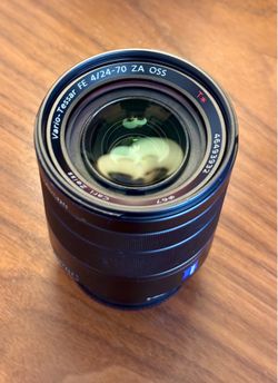 Sony Carl Zeiss Vario Tessar 24-70mm f/4 ZA OSS Lens