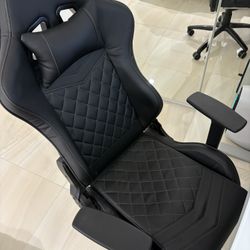 Gaming Chair & Height Adjustable Desk 