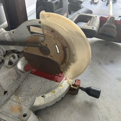 Craftsman miter saw.