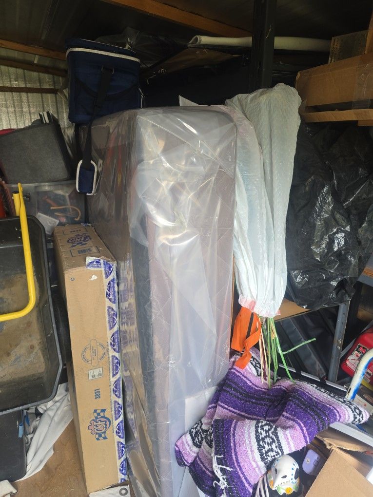 Queen Box Spring New