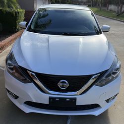 Nissan Sentra white low miles  immaculate condition
