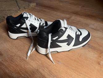 Off-White Sneakers Black White 10.5