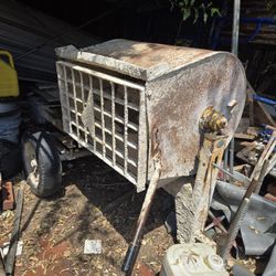 Maquina De 3 Bultos Tiene Un Golpesito En La Trasmisión Pero Aun Trabaja