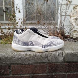 Jordan 11 Low Light Bone Snake Skin Size 13
