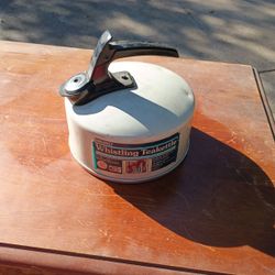 Mirro Whistling Teakettle