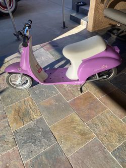 Razor scooter Razor scooter