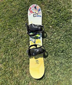 137 Burton snowboard with bindings