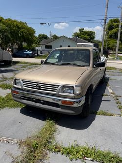 Toyota Tacoma