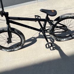 Elite BMX