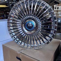 22s Chrome With Floating Caps 5x115/120
