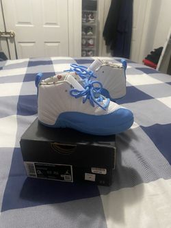 Jordan 12 UNC Size 9c 