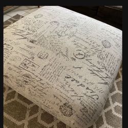 Oversized Ottoman With French Script Design 