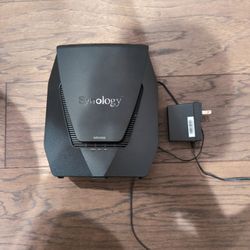 Synology WRX560 Wi-Fi Router