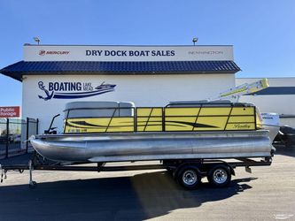 2018 Bentley Pontoons 220 Cruise Se