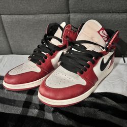 Air Jordan 1 Retro High OG Chicago Lost And Found