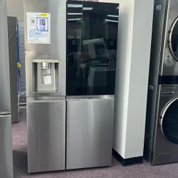 Refrigerator Stainless Steel With Screen New Open Box 