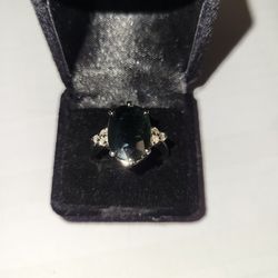 Green Sapphire Ring 