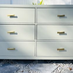 Sage Dresser With 6 Drawers