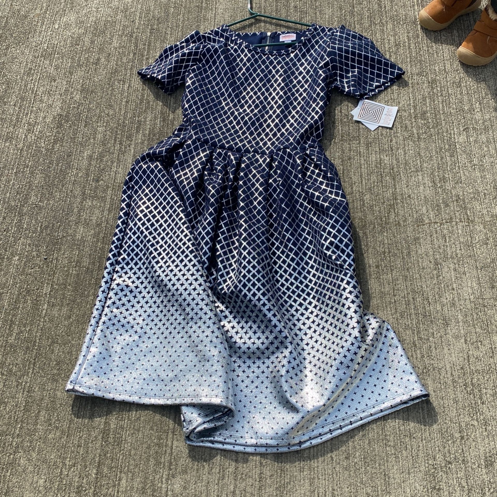 LulaRoe Dress Large Size Brand New With Tags Attached Perfect Gift 🎁