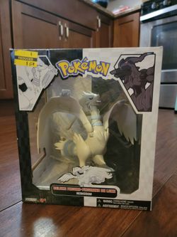 Pokemon Figure (Rare) Reshiram