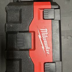 M28™ Wet/Dry Vacuum (Bare Tool)