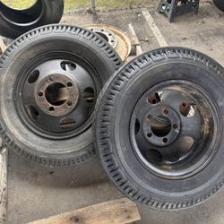 Tire With Rim  Heavy Duty Tráiler Truck Tires