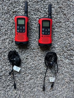 Motorola Walkie Talkies Pair with Earpieces