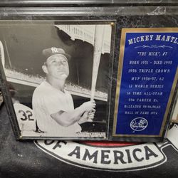 (4) Four Yankees Plaques/Pictures Mantle, Maris, Berra& More