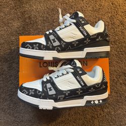 Louis Vuitton Sneakers 