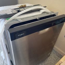Whirlpool Dishwasher 
