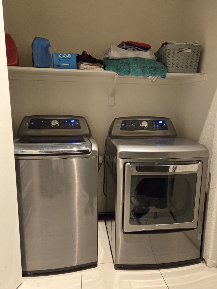 Kenmore Elite 31553 Top-Load Washer w/Steam & Accela Wash– Metallic. Kenmore Elite 71553 Gas Dryer with Dual-Opening Door